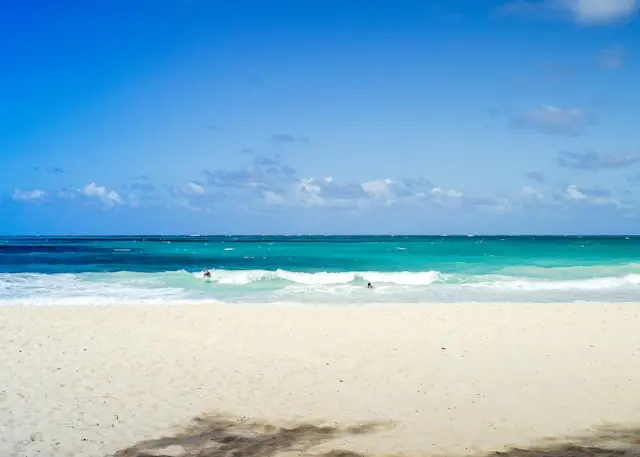 Resort en Pedernales / Paraíso
